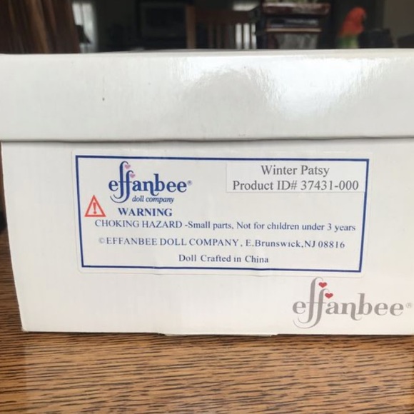 Effanbee Winter Patsy Doll - Picture 7 of 9